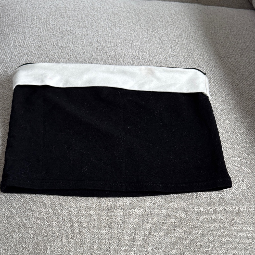 Black and White Strapless Tube Top